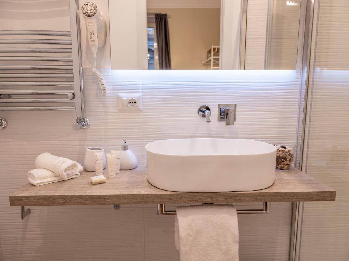 Vatican Palace Suites By Premium Suites Collection โรม ภายนอก รูปภาพ